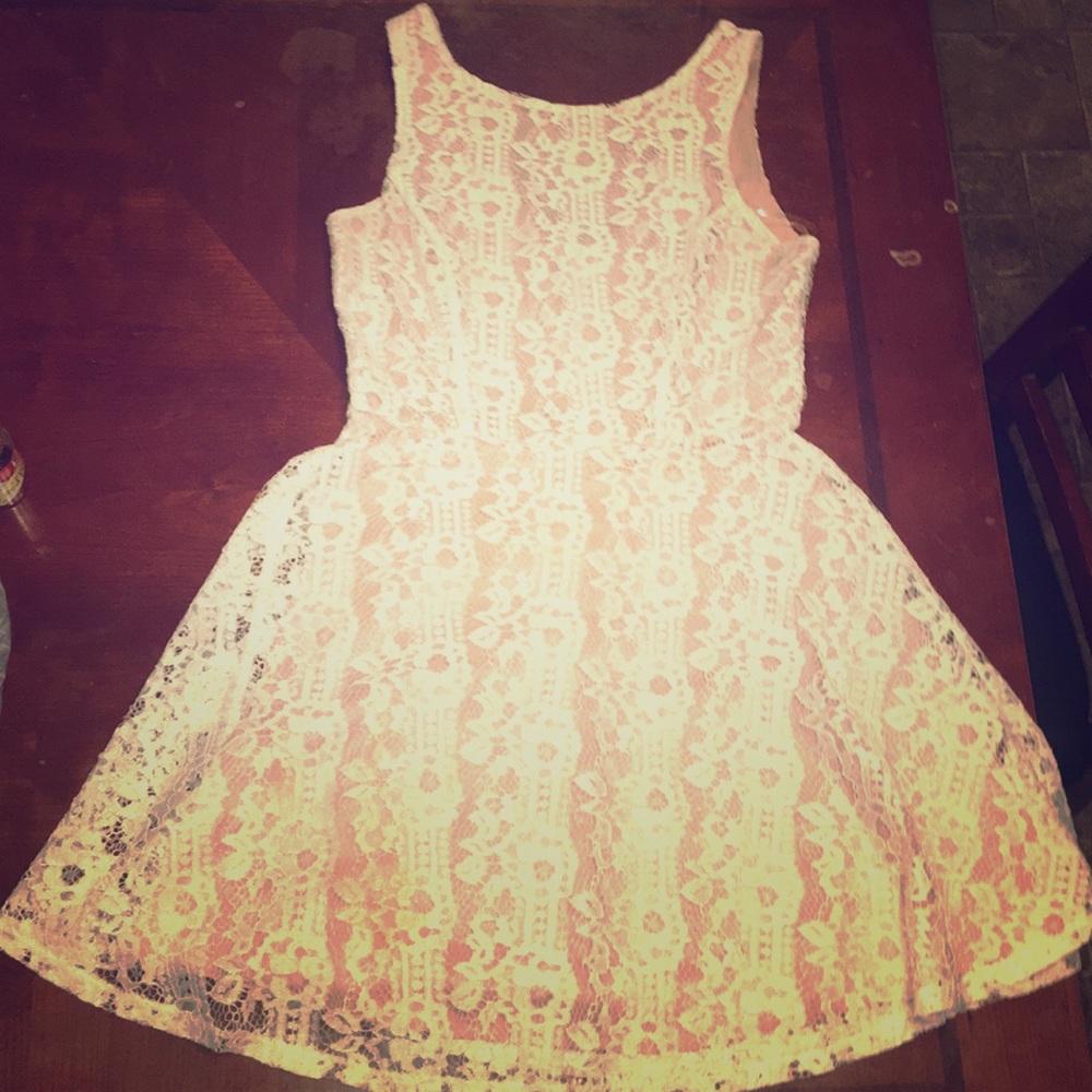 Cute dress size medium
